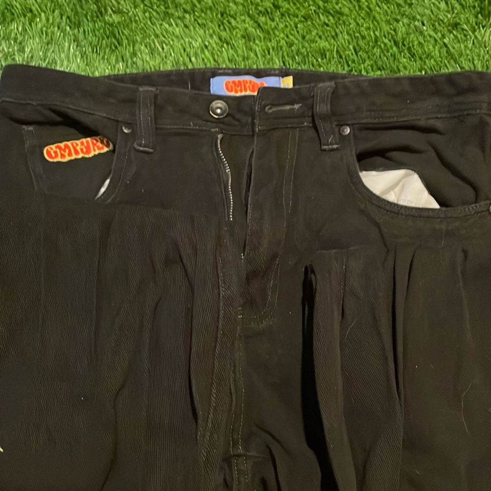 Black 32” empyre jeans
